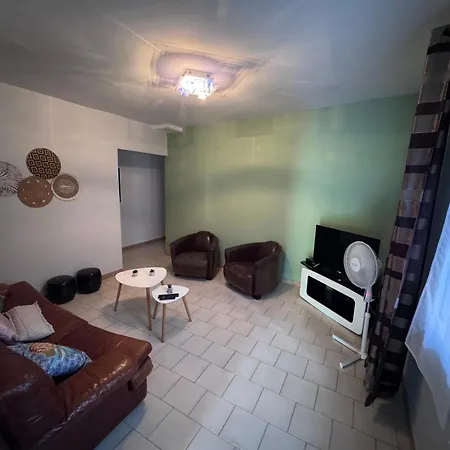 Maison F4 Bord De Riviere Dans Un Hameau Du Village De En Haute Corse Dix Min De La A Folelli Pruno (Haute-Corse)